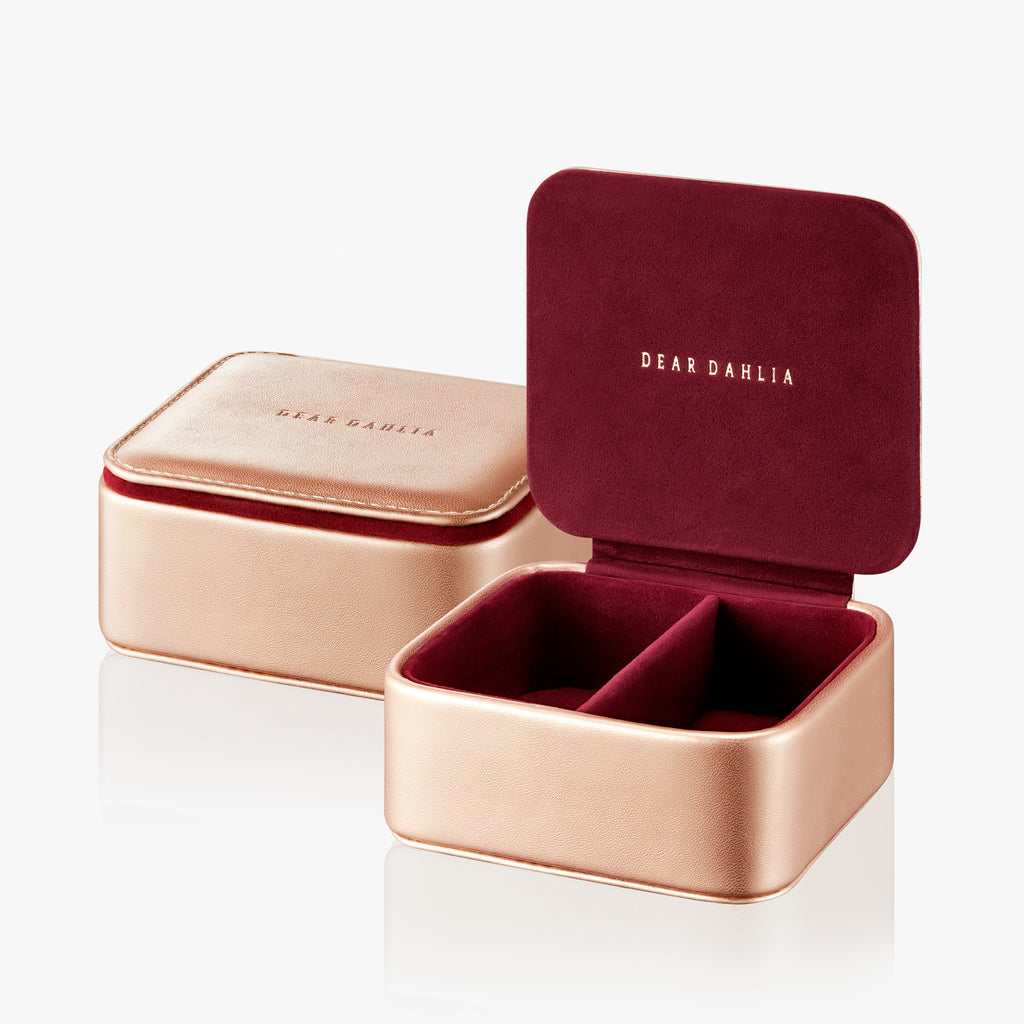 DAHLIA-MOMENT-JEWELRY-