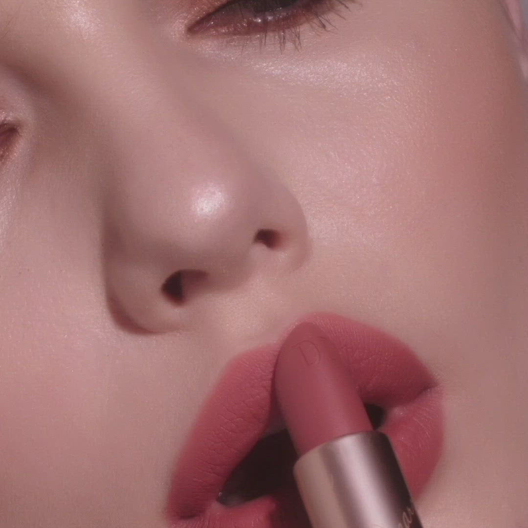 FREE GIFT] リップパラダイスエフォートレスマットリップスティック